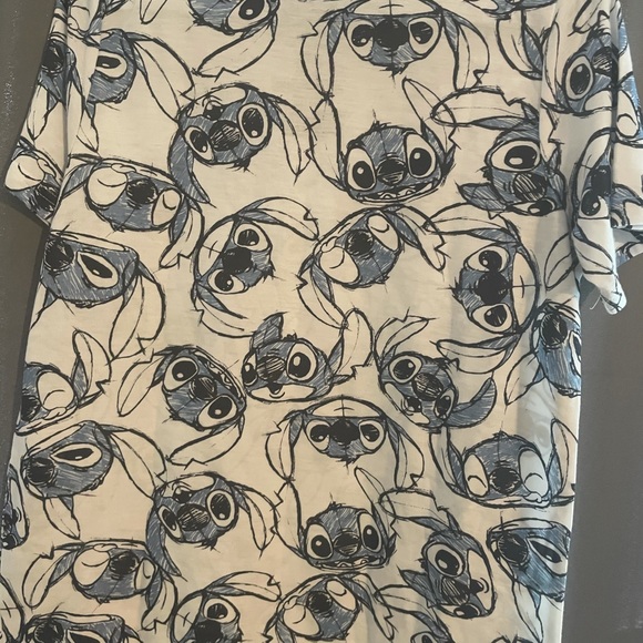 Disney Top size XL w/ Stitch drawings - Picture 2 of 3